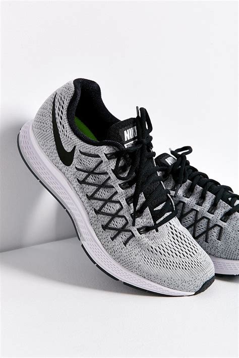 nike zoom pegasus 32 grey.